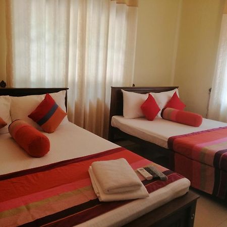 Golden Residence Anuradhapura Luaran gambar