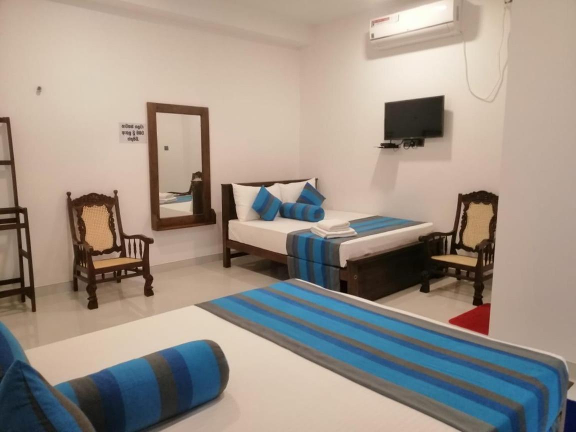 Golden Residence Anuradhapura Luaran gambar